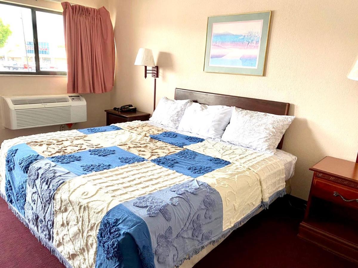 Fern Park Regency Inn المظهر الخارجي الصورة